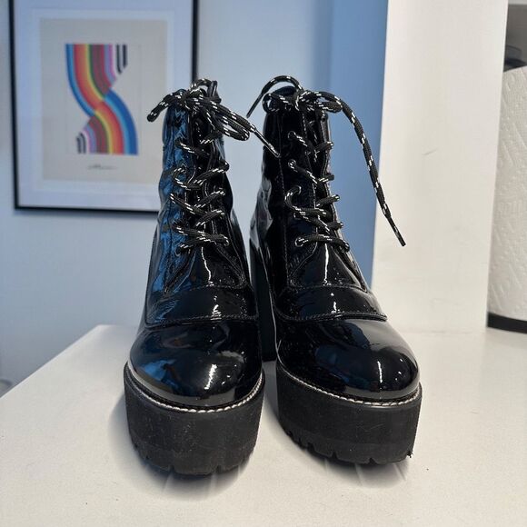 Stuart Weitzman Black Patent Leather Rugged Platform Combat Booties Size 9 - Picture 5 of 13